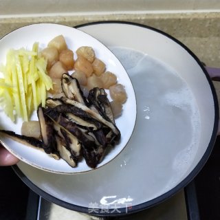 香菇鸡丝粥的做法步骤：8