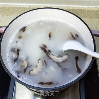 香菇鸡丝粥的做法步骤：9