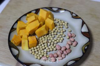 南瓜花生豆浆的做法步骤：2