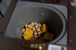 南瓜花生豆浆的做法步骤：3