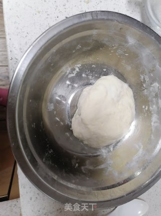 灯笼豆沙卷的做法步骤：2