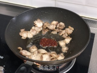 回锅肉的做法步骤：7