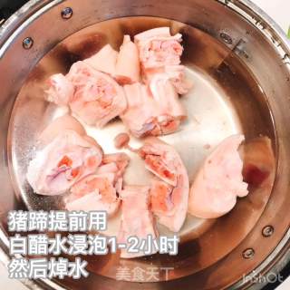 蹄焖鸡|超适合懒人的宴客硬菜，简单到谁做都好吃的做法步骤：1