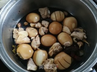 啤酒鸡腿卤蛋的做法步骤：8