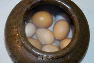 自制咸鹅蛋的做法步骤：6