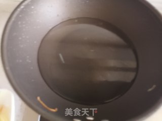 海鲜菇火腿蛋花汤的做法步骤：3