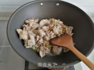 毛豆烧鸡块的做法步骤：6
