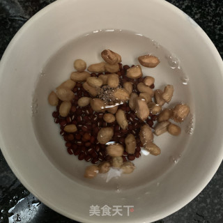 花生红豆豆浆的做法步骤：2