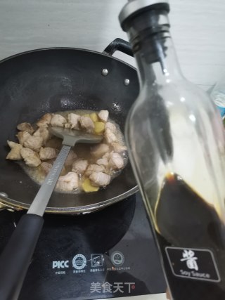 胡萝卜土豆烧肉的做法步骤：5