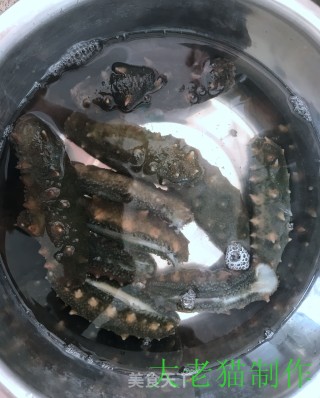 生拌海参的做法步骤：1