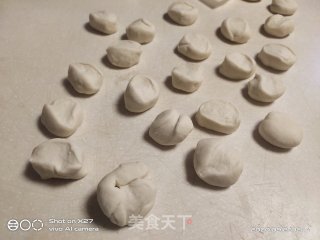 酸菜肉末饺子的做法步骤：6