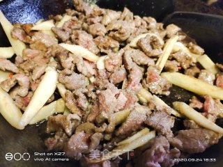 嫩姜炒牛肉的做法步骤：5