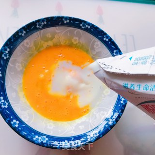 蕾丝水果卷的做法步骤：2