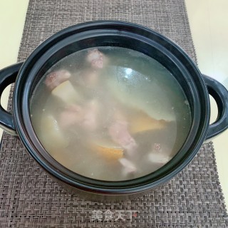 雪梨沙参玉竹煲排骨的做法步骤：10