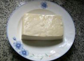 梅豆黑木耳烧豆腐的做法步骤：1