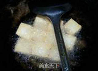 梅豆黑木耳烧豆腐的做法步骤：5