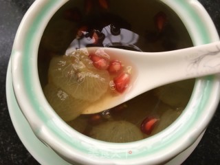 葡萄炖燕窝的做法步骤：10