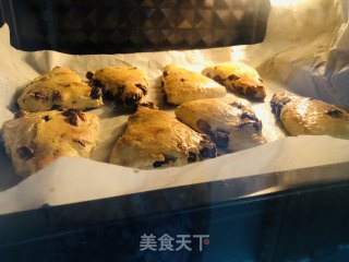 低糖葡萄干司康的做法步骤：15