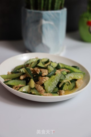 肉片炒黄瓜的做法步骤：7