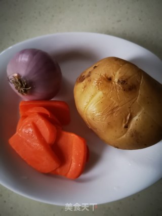 香煎土豆泥蔬菜饼的做法步骤：1