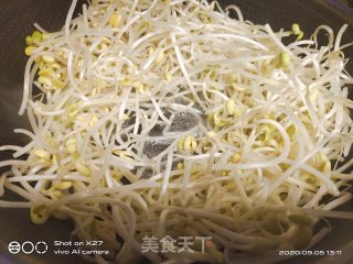 油豆腐煮牛肉的做法步骤：6