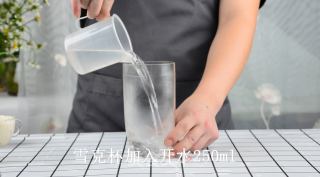 芒果生椰乳的做法的做法步骤：1