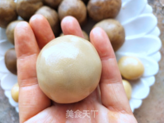 藤椒牛肉月饼的做法步骤：7