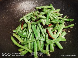 芸豆炒肉末的做法步骤：6