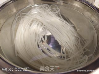 肉末拌米粉的做法步骤：2