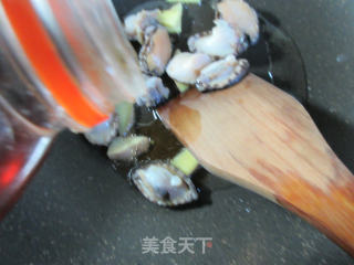 土豆烧鲍鱼的做法步骤：4
