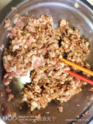 萝卜丝肉末粥的做法步骤：2