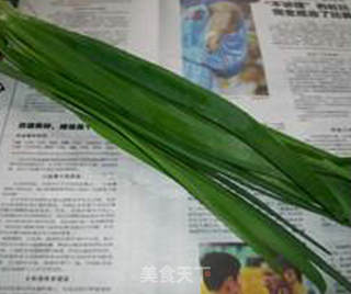 韭菜茭白炒面筋的做法步骤：2