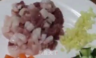 肉丁时蔬鸡蛋羹的做法步骤：5