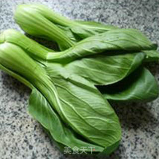 青菜贡丸鸡蛋炒饭的做法步骤：3