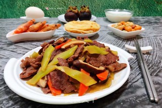 莴笋香菇炒牛肉片的做法步骤：15