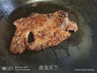 牛排汉堡的做法步骤：5