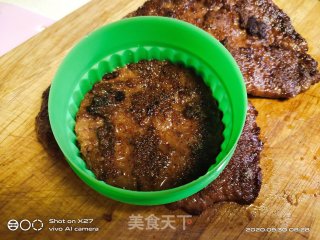 牛排汉堡的做法步骤：8