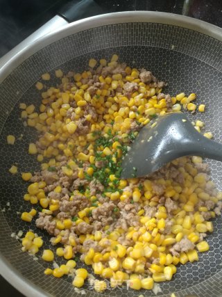 肉末炒玉米粒的做法步骤：7