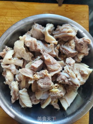 黄豆酱焖牛腩的做法步骤：3
