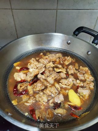 黄豆酱焖牛腩的做法步骤：8