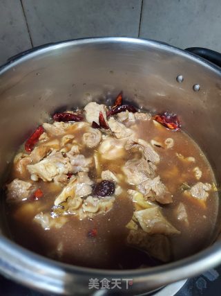 黄豆酱焖牛腩的做法步骤：9