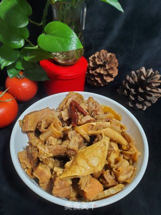 黄豆酱焖牛腩的做法步骤：11