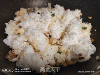 肉丝豆角萝卜干炒饭的做法步骤：5