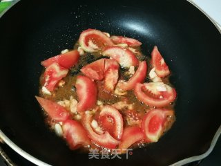 番茄鱼片汤粉的做法步骤：4