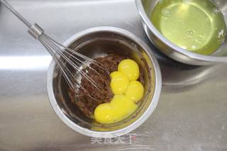 巧克力脆皮奶油盒子蛋糕的做法步骤：5