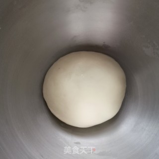 蛋黄酥的做法步骤：3