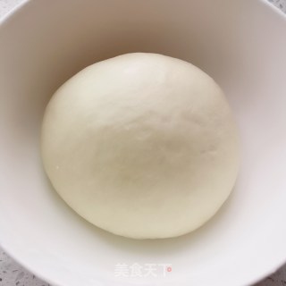 蛋黄酥的做法步骤：4