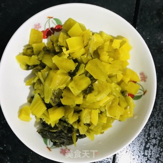 龙利鱼酸菜鱼的做法步骤：4