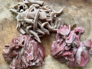 大蒜炒鸭杂的做法步骤：4