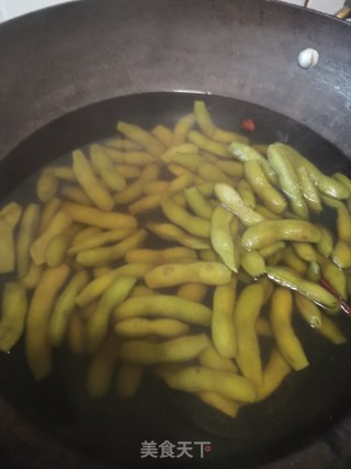 水煮毛豆的做法步骤：4